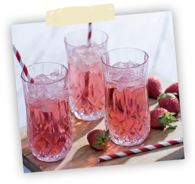 Cóctel Bellini con fresa