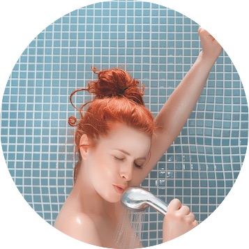 Si te sale poco agua de la ducha…